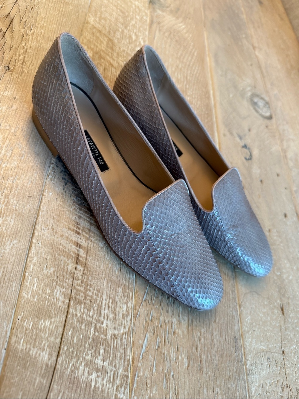 Lafayette 148 Siena Snakeskin Leather Loafer/Flat 38.5 US 8